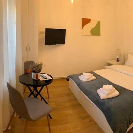 Apartament Plopilor Studios Sibiu Ngoại thất bức ảnh