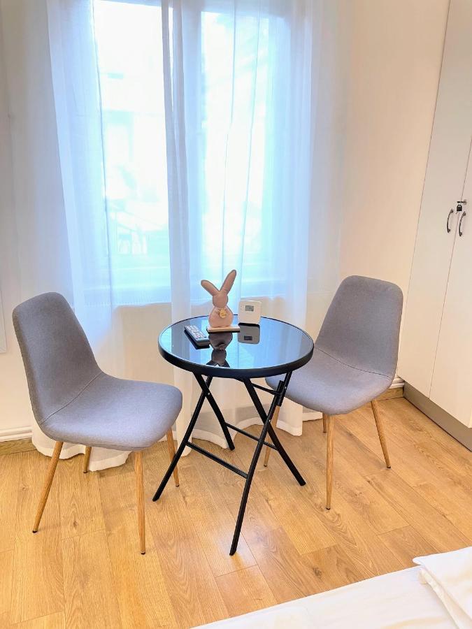 Apartament Plopilor Studios Sibiu Ngoại thất bức ảnh