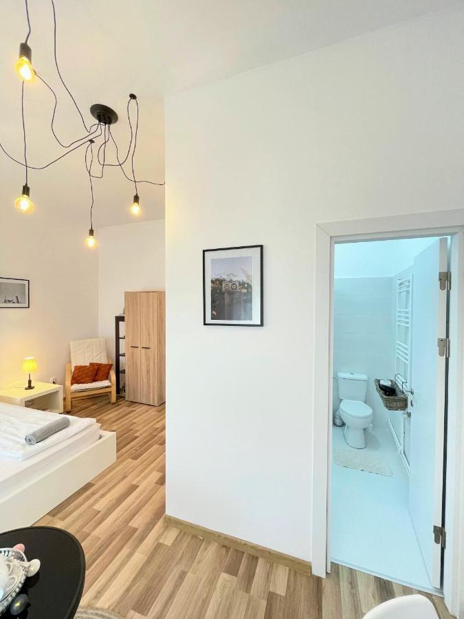 Apartament Plopilor Studios Sibiu Ngoại thất bức ảnh